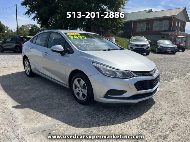 2018 Chevrolet Cruze LS FWD photo