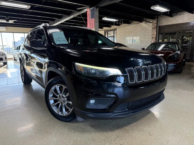 2019 Jeep Cherokee Latitude Plus FWD photo