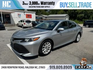 2018 Toyota Camry LE FWD photo