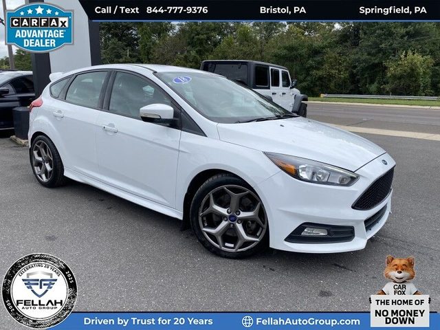 2018 Ford Focus ST FWD photo