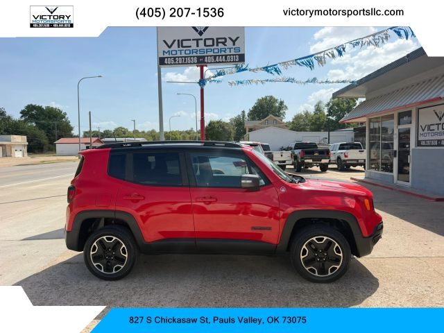 2017 Jeep Renegade Trailhawk 4WD photo