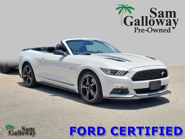 2017 Ford Mustang GT Premium RWD photo