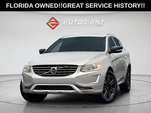 2017 Volvo XC60 Dynamic FWD photo