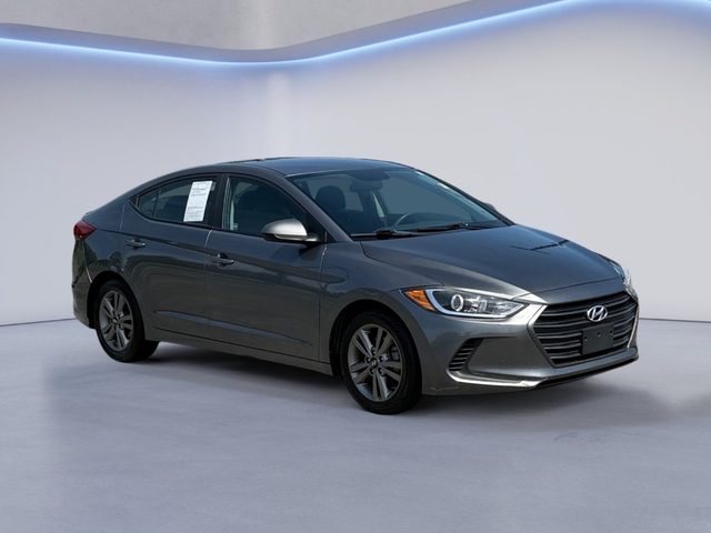 2018 Hyundai Elantra SEL FWD photo