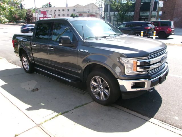 2018 Ford F-150 LARIAT 4WD photo