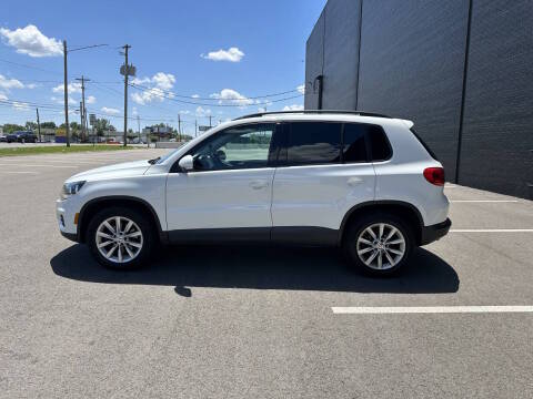 2017 Volkswagen Tiguan S AWD photo