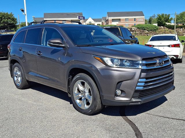 2018 Toyota Highlander Limited AWD photo