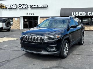 2019 Jeep Cherokee Latitude Plus 4WD photo
