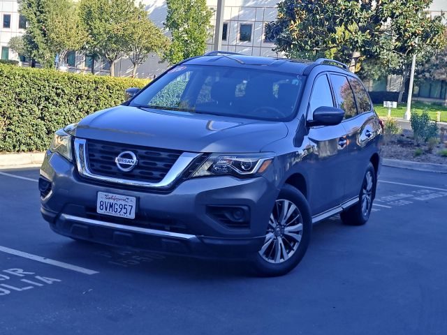2018 Nissan Pathfinder S FWD photo