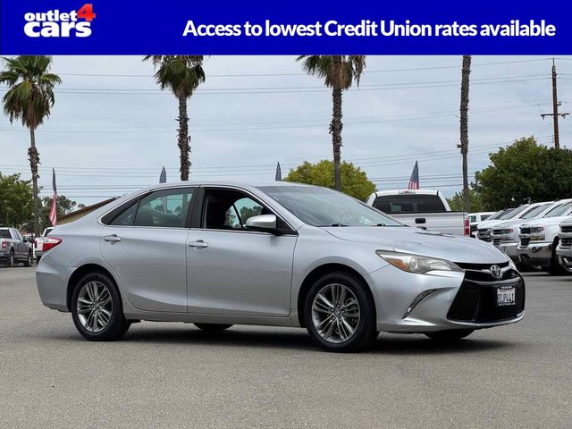 2017 Toyota Camry SE FWD photo