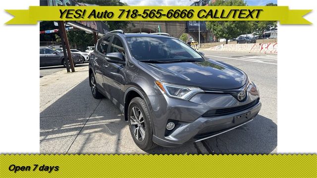 2018 Toyota RAV4 XLE AWD photo