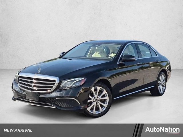 2018 Mercedes-Benz E-Class E 300 AWD photo