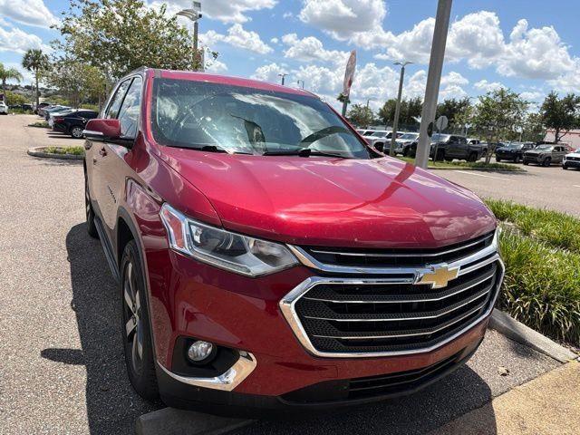 2018 Chevrolet Traverse LT Leather FWD photo