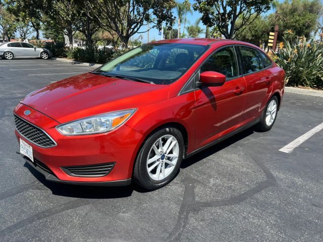 2018 Ford Focus SE FWD photo