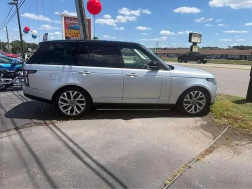 2018 Land Rover Range Rover 4WD photo
