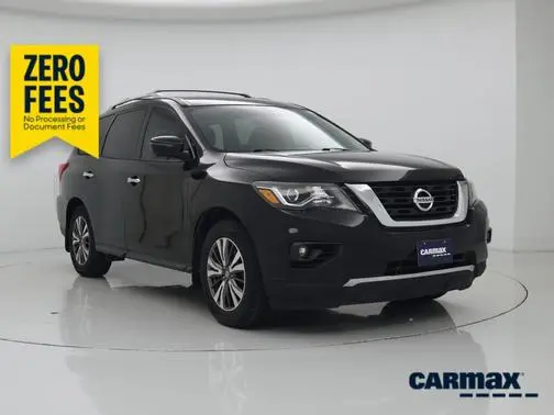 2017 Nissan Pathfinder SL FWD photo