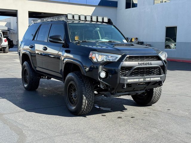 2018 Toyota 4Runner TRD Off Road Premium 4WD photo