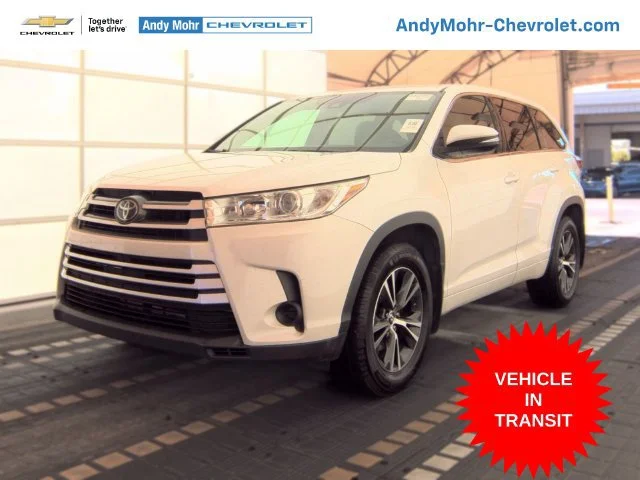 2018 Toyota Highlander LE FWD photo