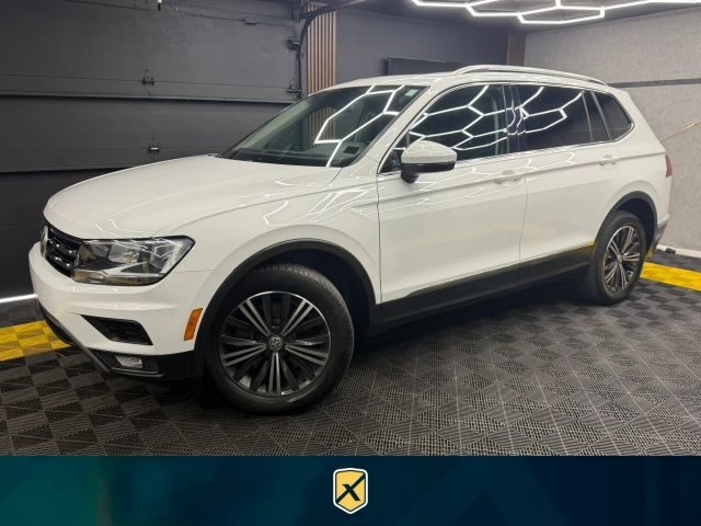 2018 Volkswagen Tiguan SEL FWD photo