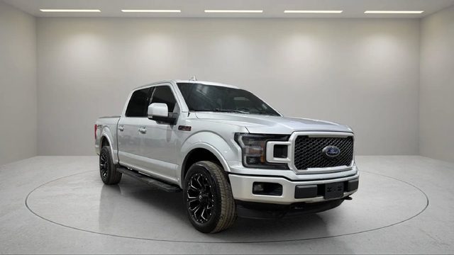 2018 Ford F-150 LARIAT 4WD photo
