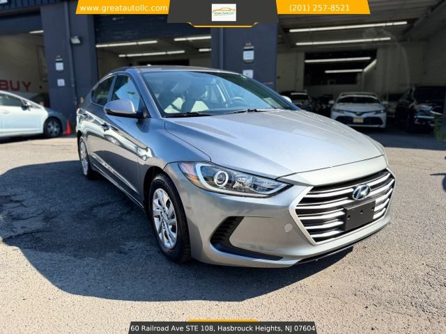 2018 Hyundai Elantra SE FWD photo