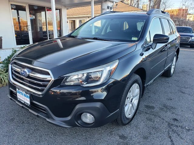 2018 Subaru Outback Premium AWD photo