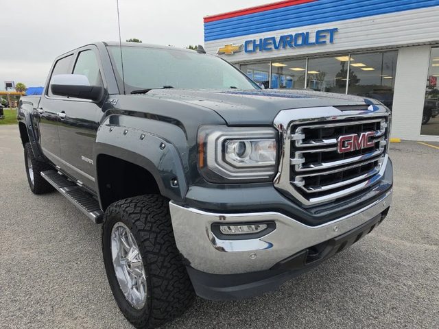 2018 GMC Sierra 1500 SLT 4WD photo