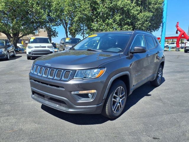 2018 Jeep Compass Latitude FWD photo