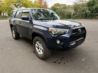 2018 Toyota 4Runner SR5 4WD photo