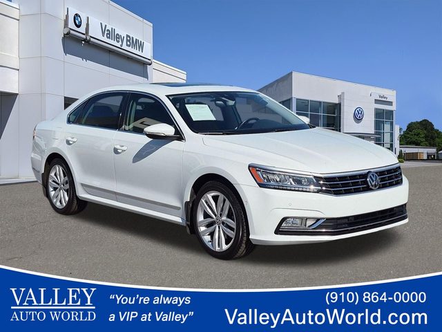 2018 Volkswagen Passat 2.0T SEL Premium FWD photo