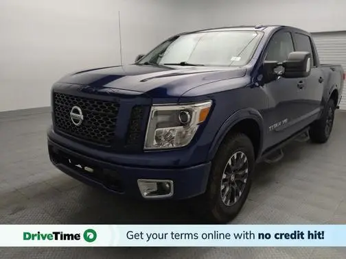 2018 Nissan Titan PRO-4X 4WD photo