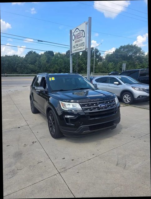 2018 Ford Explorer XLT 4WD photo