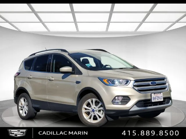 2018 Ford Escape SEL FWD photo
