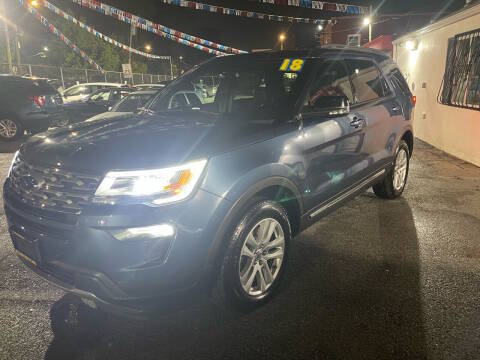 2018 Ford Explorer XLT 4WD photo