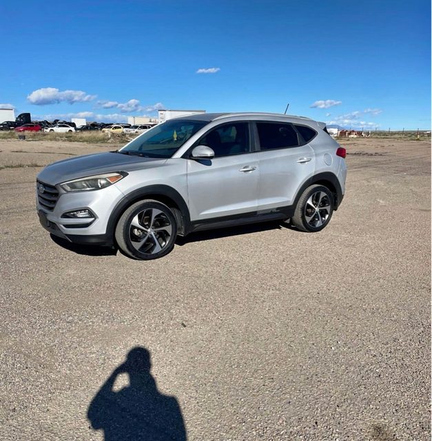 2016 Hyundai Tucson Sport AWD photo