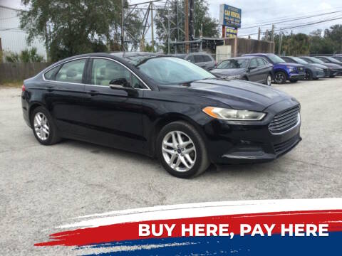 2015 Ford Fusion SE FWD photo