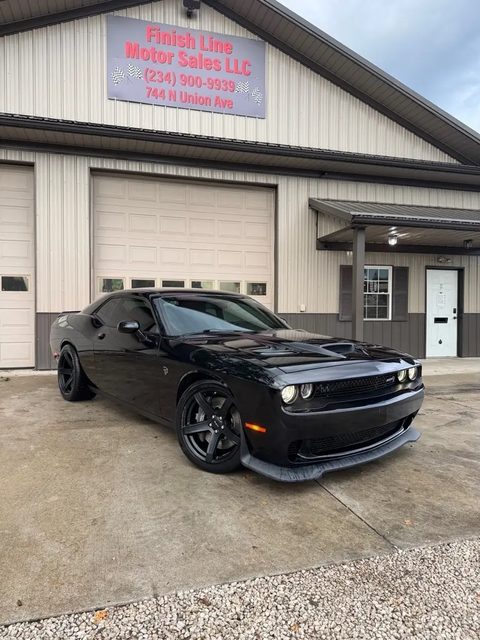 2018 Dodge Challenger SRT Hellcat RWD photo