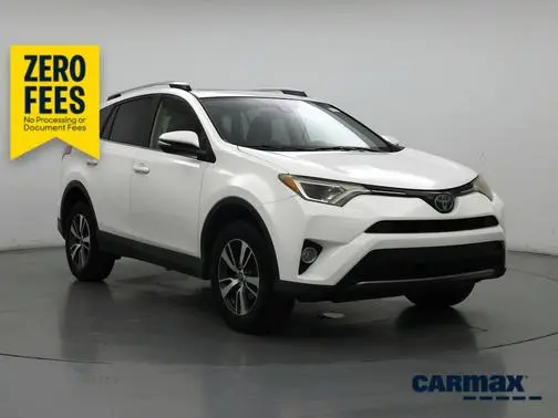 2018 Toyota RAV4 XLE FWD photo