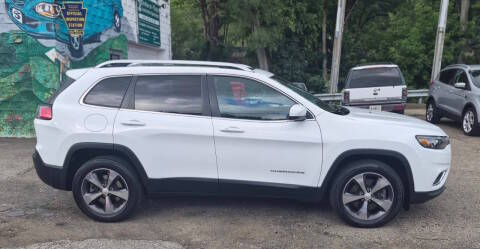 2019 Jeep Cherokee Limited 4WD photo