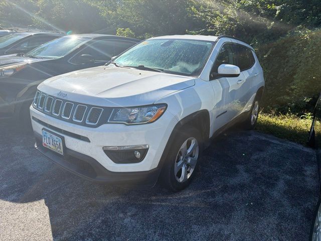 2018 Jeep Compass Latitude 4WD photo