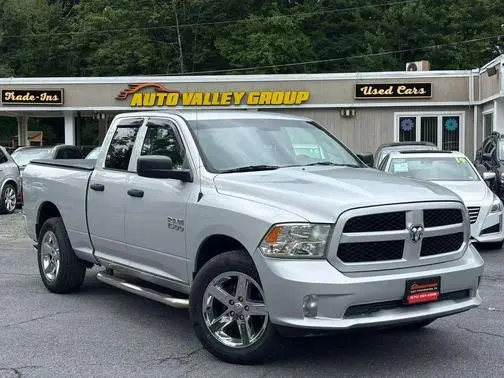 2018 Ram 1500 Express 4WD photo