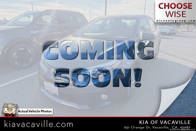 2016 Toyota Corolla LE Plus FWD photo