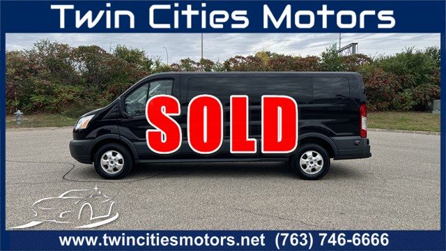 2018 Ford Transit Passenger Wagon XLT RWD photo