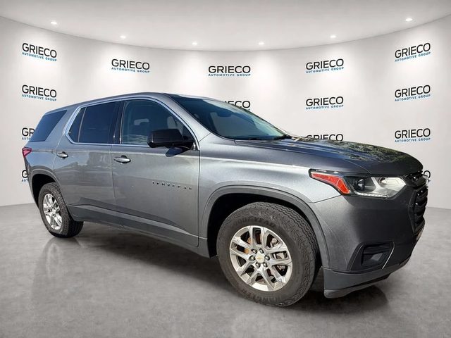 2018 Chevrolet Traverse LS FWD photo
