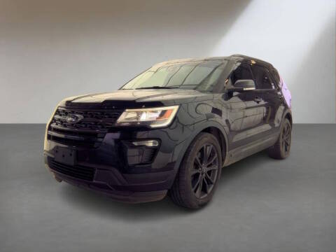 2018 Ford Explorer XLT FWD photo