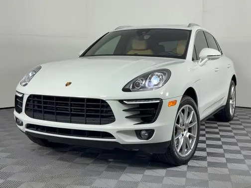 2018 Porsche Macan S AWD photo