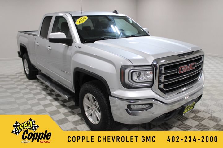 2018 GMC Sierra 1500 SLE 4WD photo