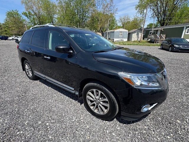 2015 Nissan Pathfinder SL 4WD photo
