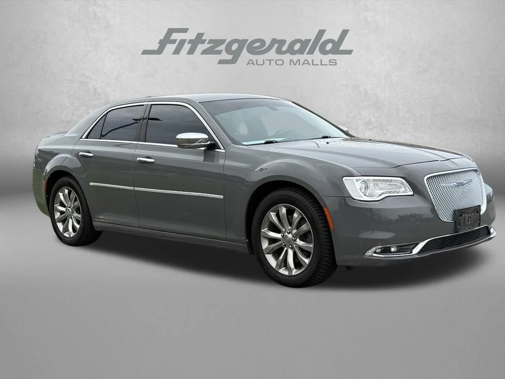 2018 Chrysler 300 Limited AWD photo
