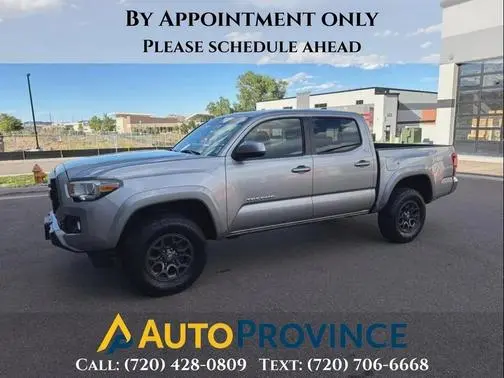 2018 Toyota Tacoma SR5 4WD photo